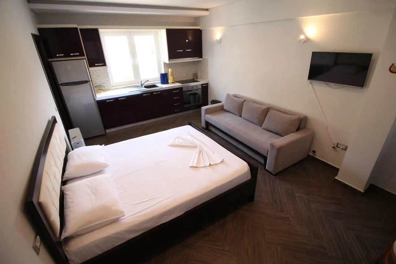 Apartamento Apartments&Studios ARDIAN-MANDI Sarandë