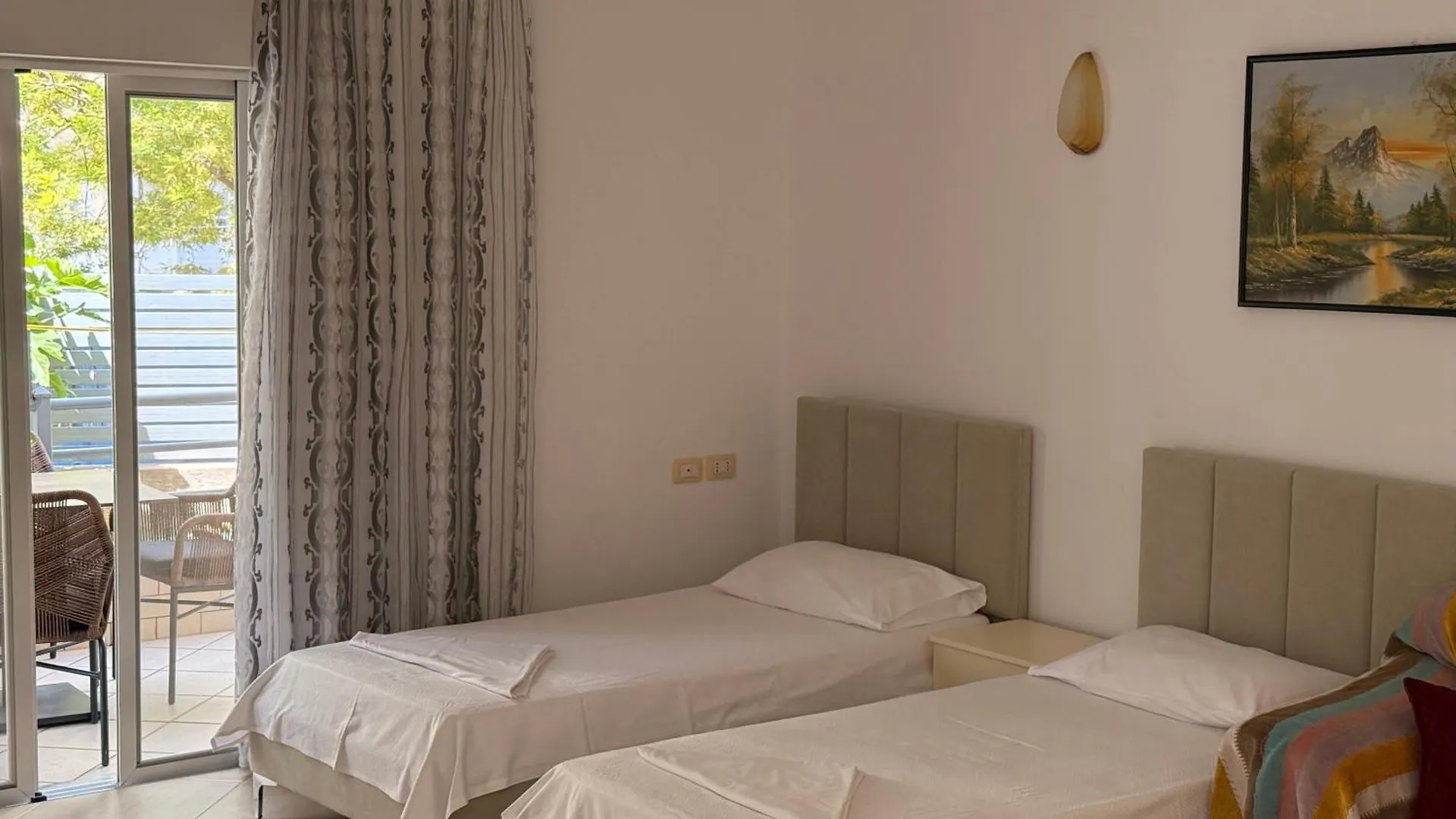 Apartments & Studios Ardian-Mandi Sarande-Albania Sarandë