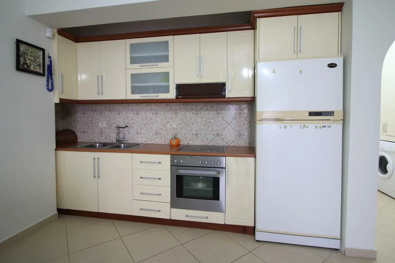 Apartments & Studios Ardian-Mandi Sarande-Albania 0*, Sarandë